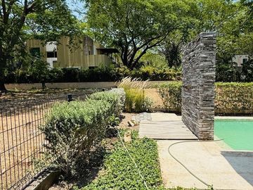 Hermosa Residencia en Venta en Condominio Privado Las Parotas Colima