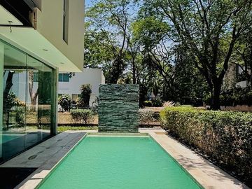 Hermosa Residencia en Venta en Condominio Privado Las Parotas Colima