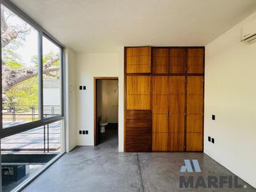 Hermosa Residencia en Venta en Condominio Privado Las Parotas Colima