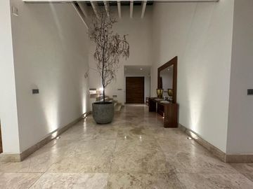 Venta Casa Balvanera country club con vista .2