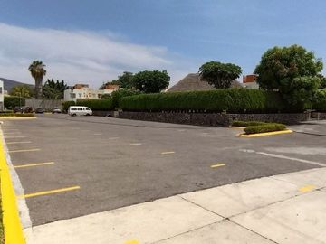 Casa en venta en condominio con vigilancia las 24hrs, Emiliano Zapata