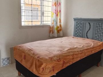 Casa en venta en condominio con vigilancia las 24hrs, Emiliano Zapata