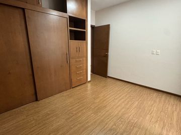 Departamento en Venta en Los Pinos (Lomas Altas)