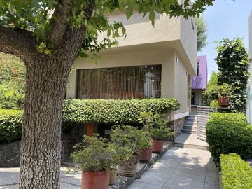 VENTA CASA EN CONDOMINIO JARDINES DEL PEDREGAL