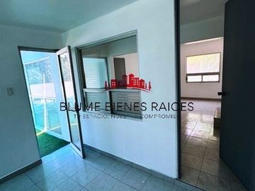 Renta oficinas en Av. Universidad - Chimalistac, con terraza