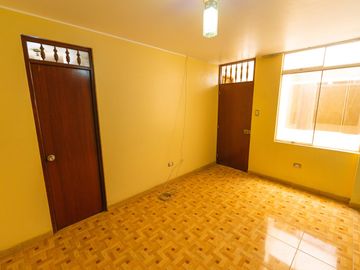Casa 4 pisos Carabayllo