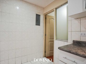 Departamento con terraza en 1er piso elevado a pasos del Pentagonito