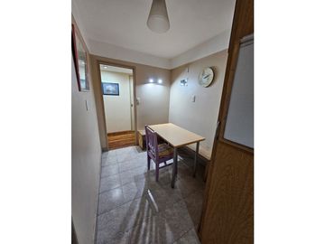 24 MESES 3 Amb. Balcón a la calle, Cochera. Con Muebles