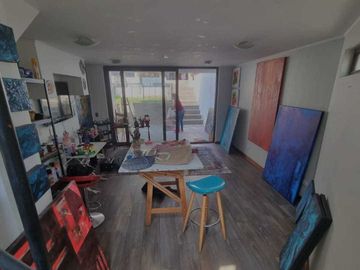 Casa en venta en LA REINA