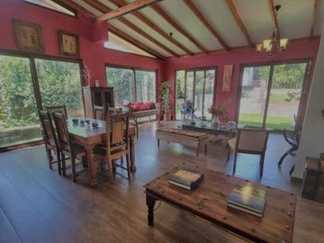 Casa en venta en LA REINA