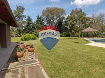 Casas en Venta La Plata lindero a la Candida