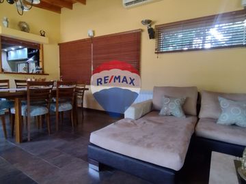 Casas en Venta La Plata lindero a la Candida