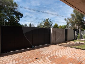 Casa a estrenar City bell 3 dormitorios+pileta