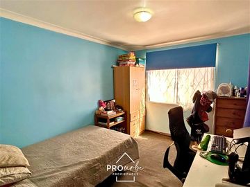 Local Comercial en Venta en Casa Uso Comercial Con Gran Terreno, a Pasos de Metro, La Reina
