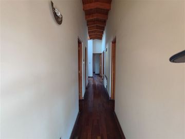 Casa en Venta en Via Regina / Monseñor Edwards