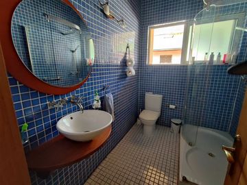 Casa en Venta en Via Regina / Monseñor Edwards