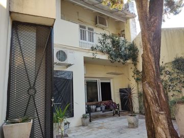 Venta Casa 7 amb. San Isidro tribunales. 255m2