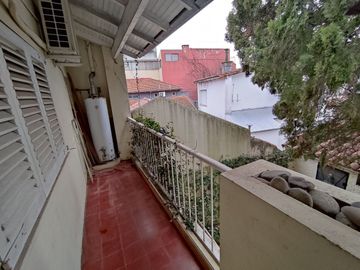 Venta Casa 7 amb. San Isidro tribunales. 255m2