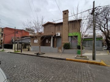 Venta Casa 7 amb. San Isidro tribunales. 255m2