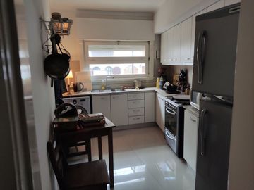 Venta Casa 7 amb. San Isidro tribunales. 255m2