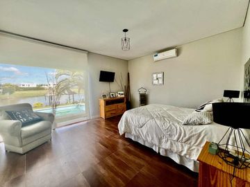 Venta Casa a la Laguna Santa Isabel 1 Maschwitz