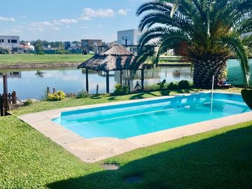 Venta Casa a la Laguna Santa Isabel 1 Maschwitz