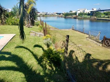 Venta Casa a la Laguna Santa Isabel 1 Maschwitz