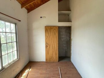 VENTA CASA 4 AMB, GARIN, APTA CREDITO 70.000 USD