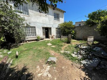 VENTA CASA 4 AMB, GARIN, APTA CREDITO 70.000 USD