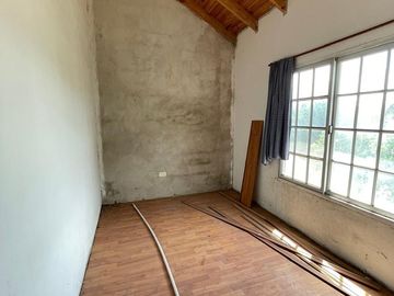 VENTA CASA 4 AMB, GARIN, APTA CREDITO 70.000 USD
