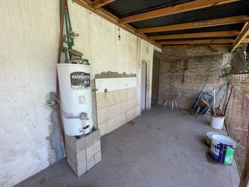 VENTA CASA 4 AMB, GARIN, APTA CREDITO 70.000 USD