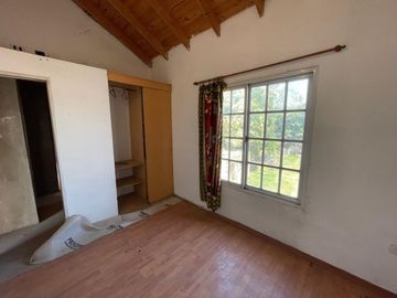VENTA CASA 4 AMB, GARIN, APTA CREDITO 70.000 USD