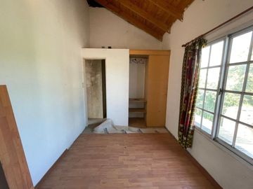 VENTA CASA 4 AMB, GARIN, APTA CREDITO 70.000 USD
