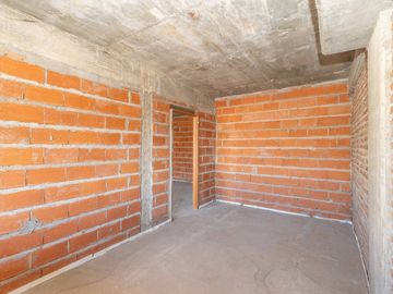 Venta Depto 2 amb Villa Urquiza con Patio en Pozo
