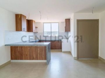 Venta Casa de Estreno en Urbanización Amalfi, Vía La Aurora E.Jor