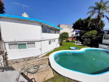 🏡 Casa en venta – Colonia Lomas de Coyuca, Cuernavaca, Morelos.