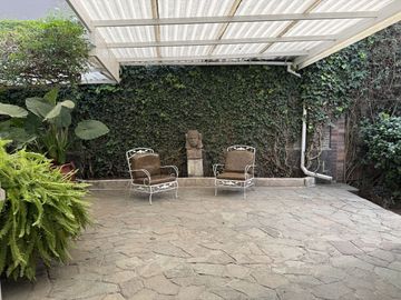 Casa en venta o renta en Lomas de Chapultepec