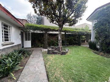 Casa en venta o renta en Lomas de Chapultepec