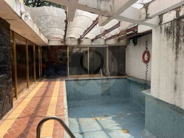 Casa uso de suelo en venta en Toriello Guerra