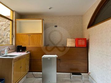 Casa uso de suelo en venta en Toriello Guerra