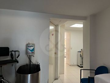 Casa uso de suelo en venta en Toriello Guerra