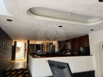 Casa uso de suelo en venta en Toriello Guerra