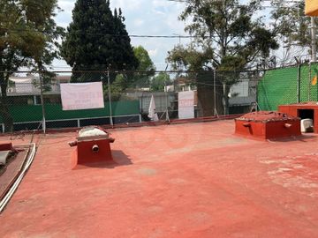 Casa uso de suelo en venta en Toriello Guerra