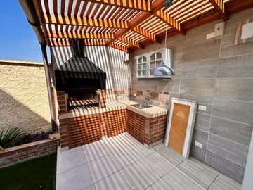 Vendo casa en Jardines de Paso Hondo