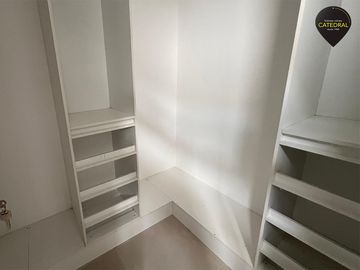 Casa de venta en Urb. La Costa- Samborondon – código:21704