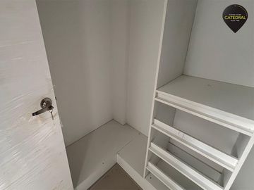 Casa de venta en Urb. La Costa- Samborondon – código:21704