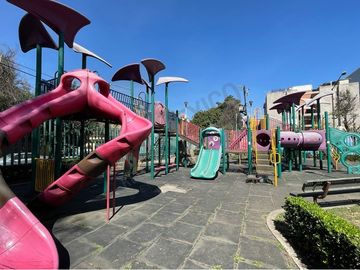 DEPARTAMENTO EN VENTA EN COL. PORTALES SUR, SUPER UBICADO