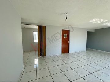 DEPARTAMENTO EN VENTA EN COL. PORTALES SUR, SUPER UBICADO