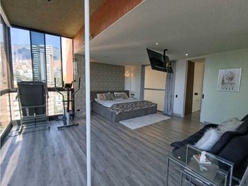 Elegante Penthouse Duplex Sector Poblado Los Parra en Venta