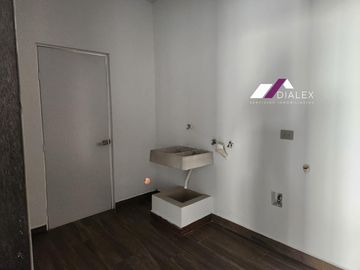 VENTA Casa en Fraccionamiento VISTANCIA DEL VERGEL - Carretera Nacional ZONA SUR Monterrey